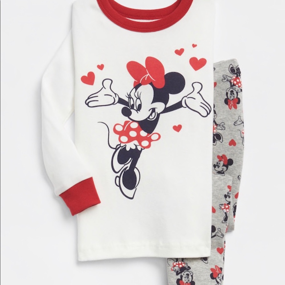 NWT Gap x Minnie Mouse pajama set